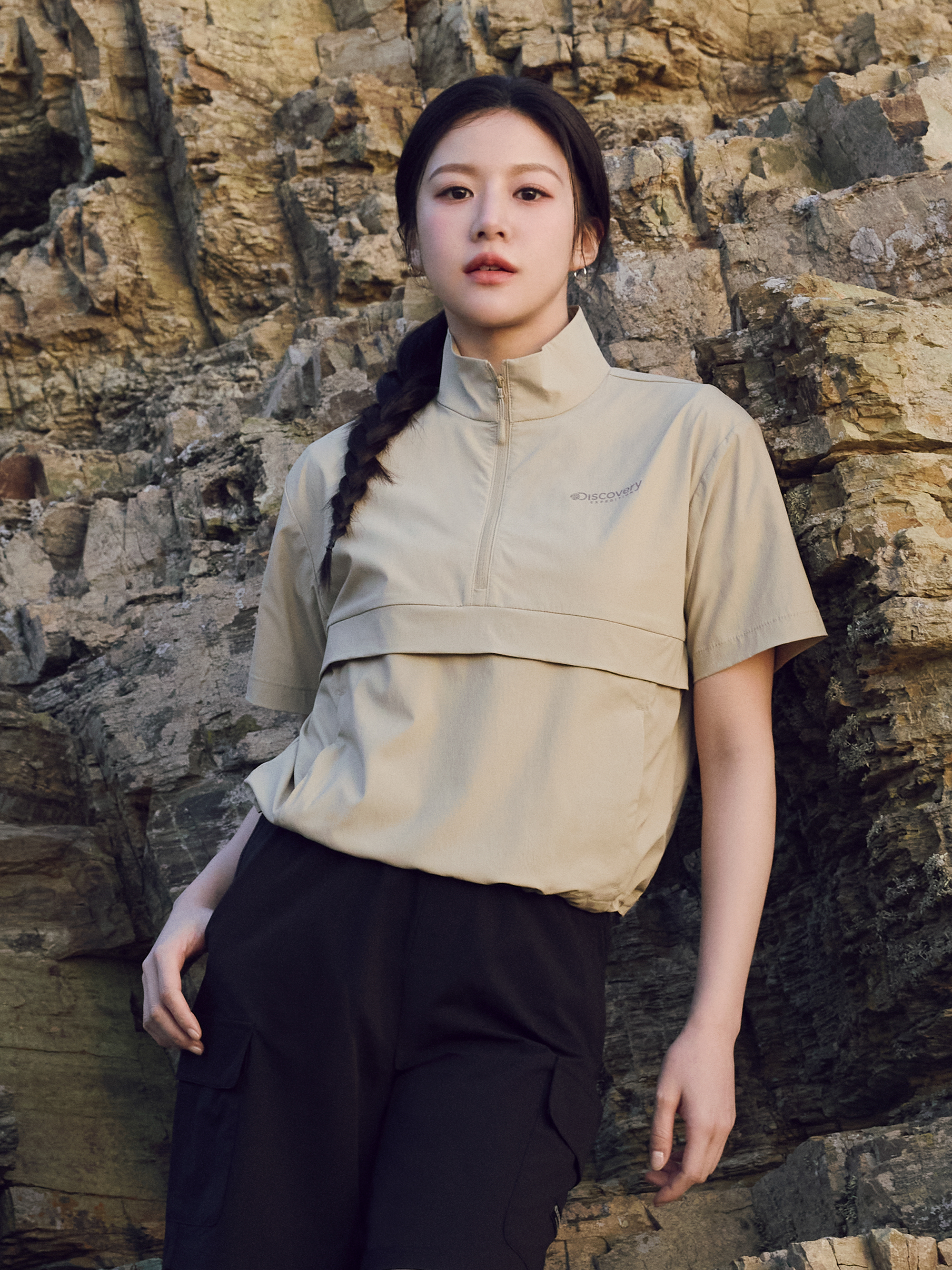 Freshvent Women's Training Shorts-Sleeve High Necked Anorak