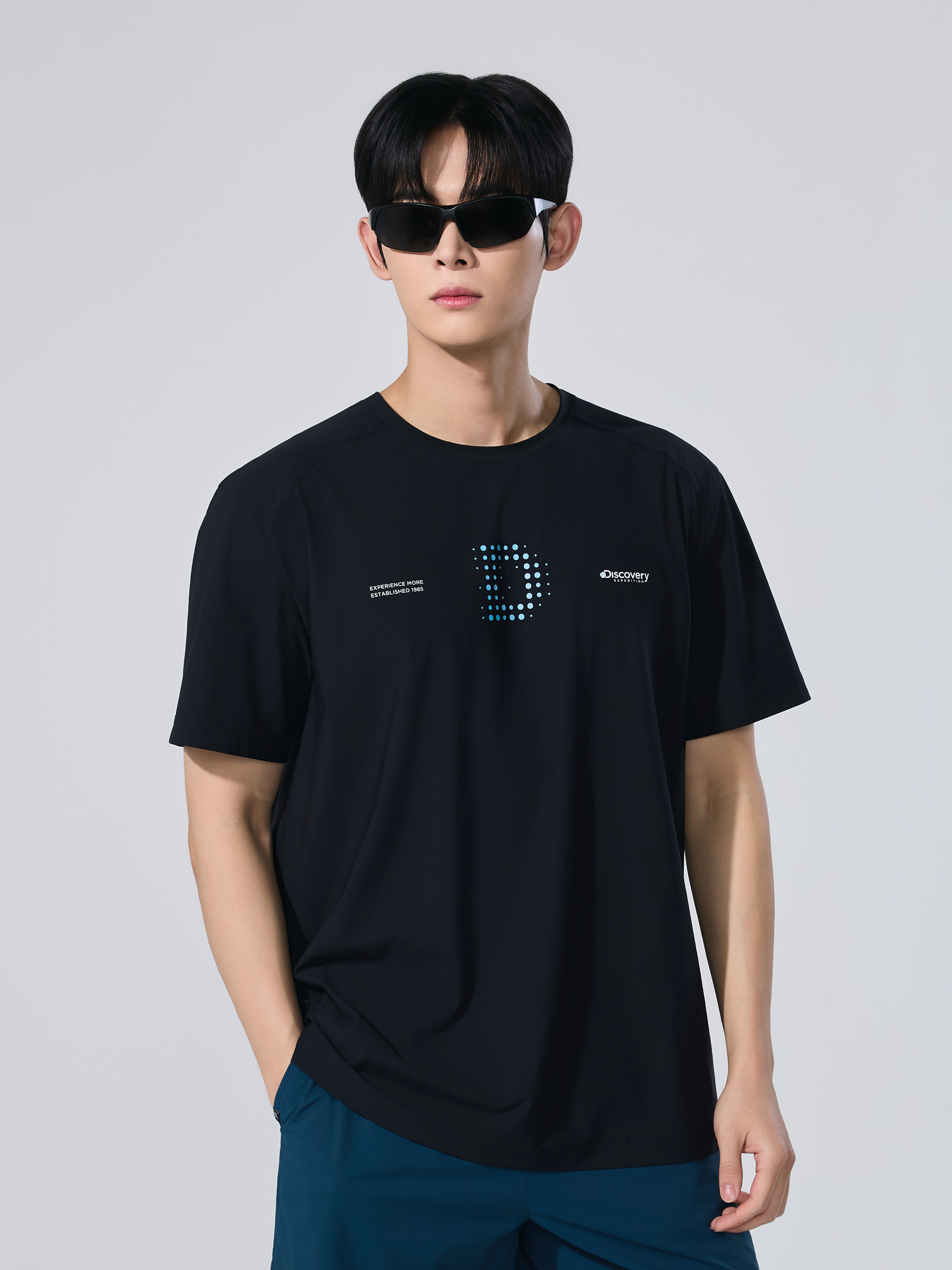 M's Freshvent Tricot Graphic Short-Sleeve T-shirt