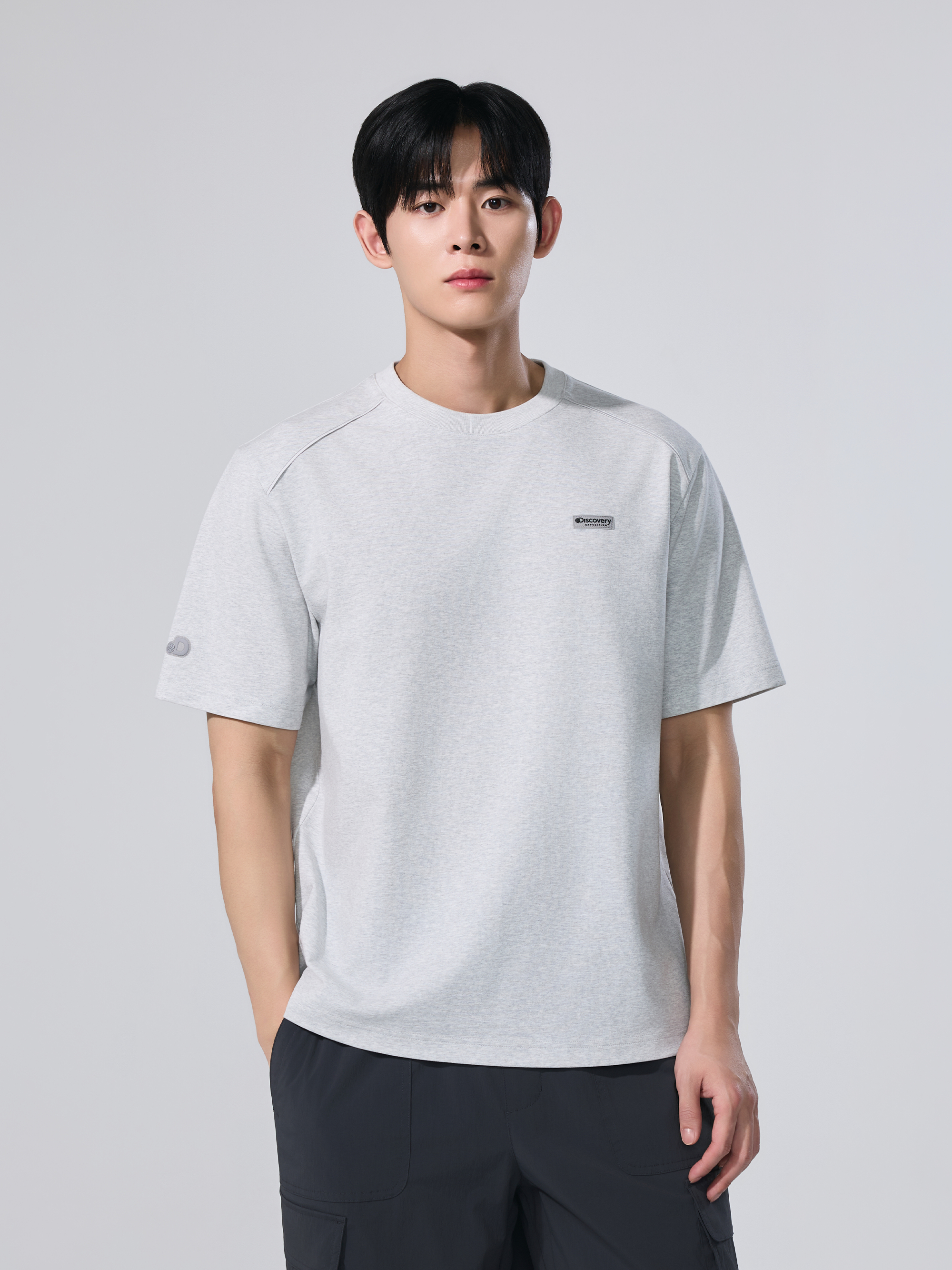Uni Semi-Oversized Short Sleeve T-shirt
