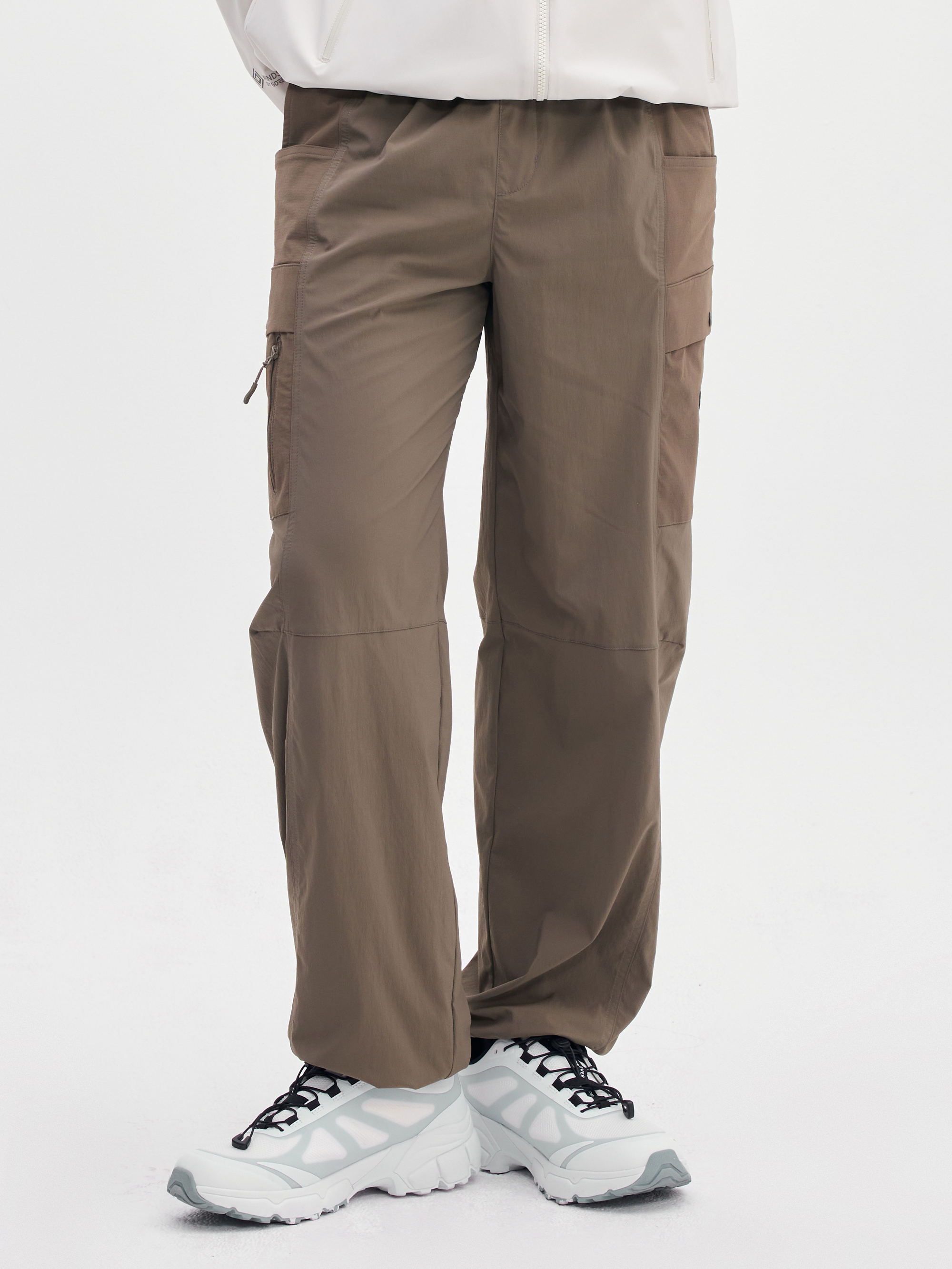 Freshvent Men's Fabric-Mix Parachute Cargo Pants
