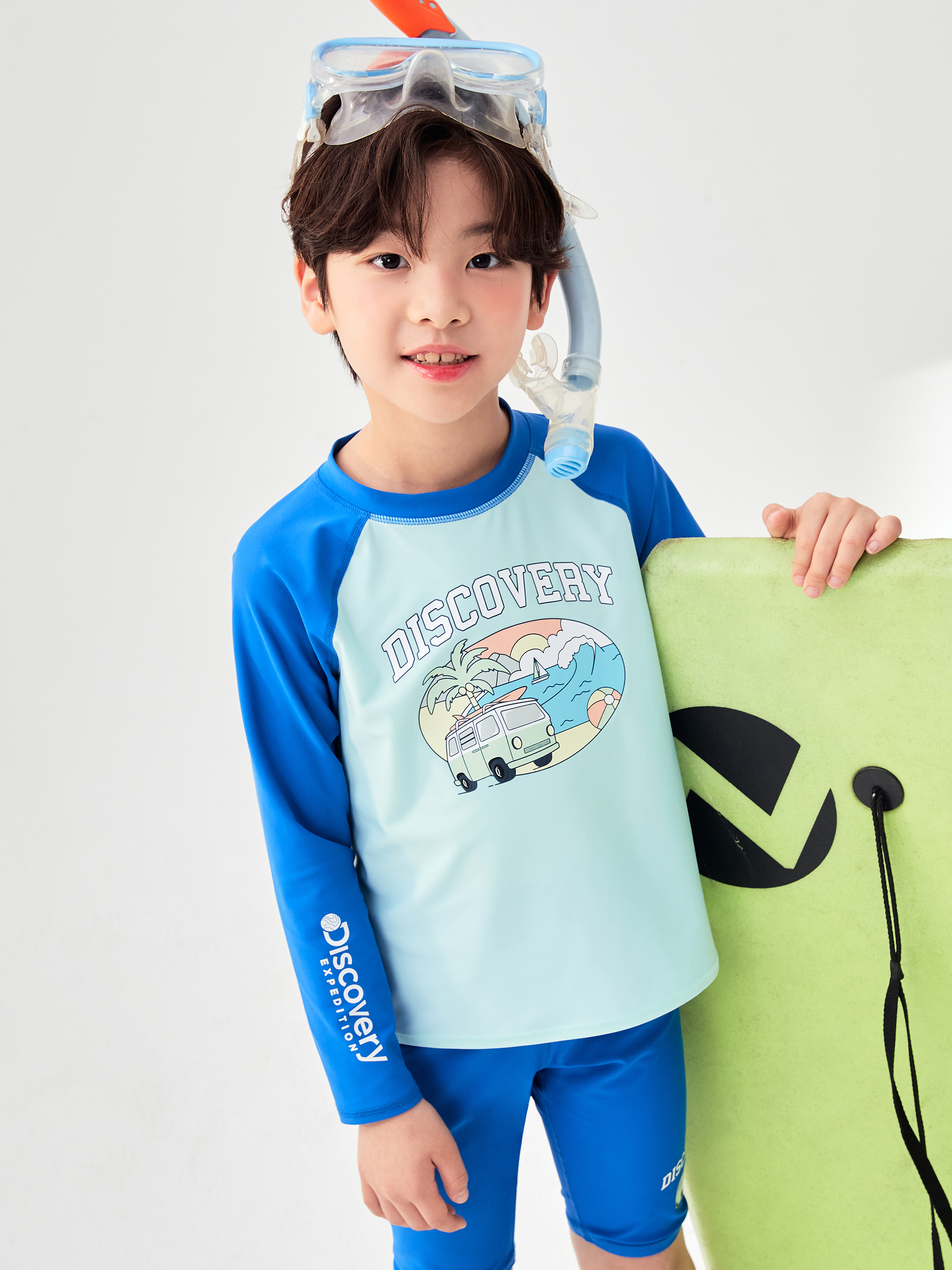 Kids Freshvent Graphic Half -House Rash Guard