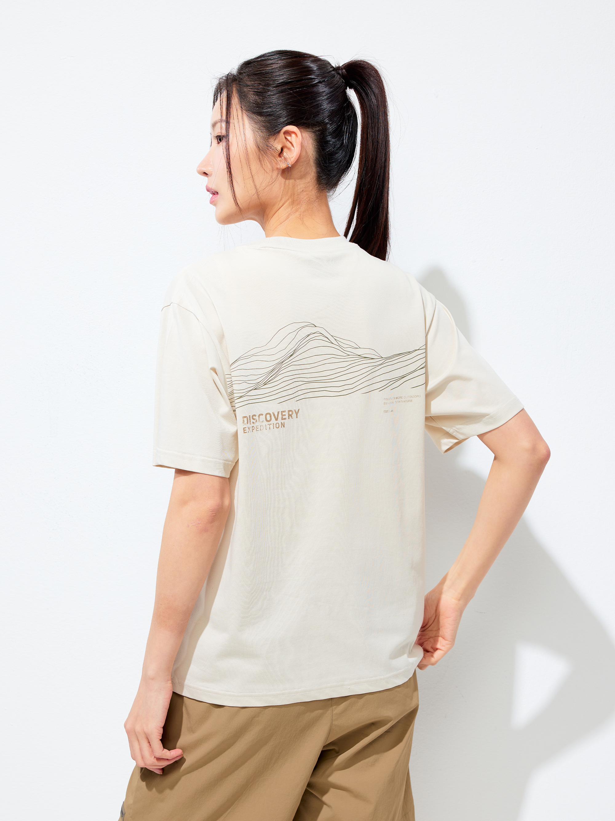 Freshvent Line Graphic Short Sleeve T-shirt