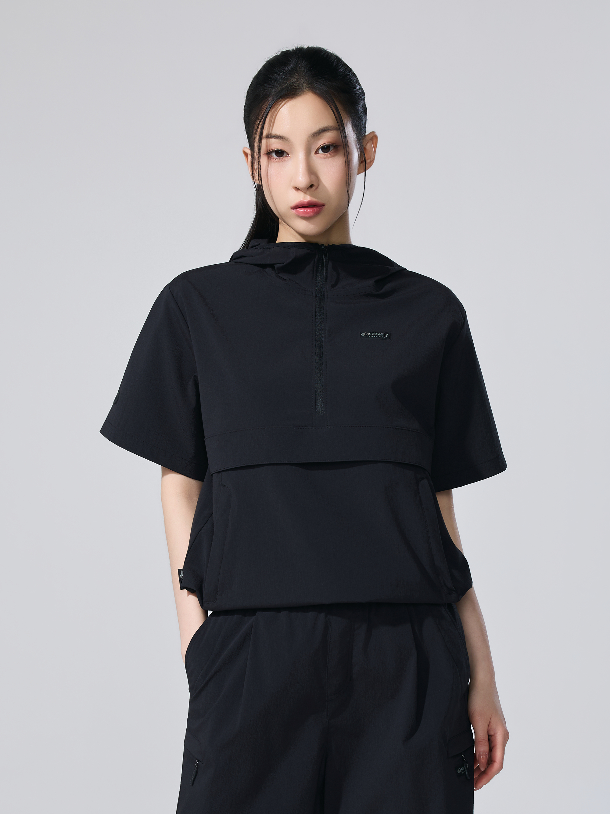Uni Freshvent Lightweight Woven Training Short Sleeve Hooded Anorak