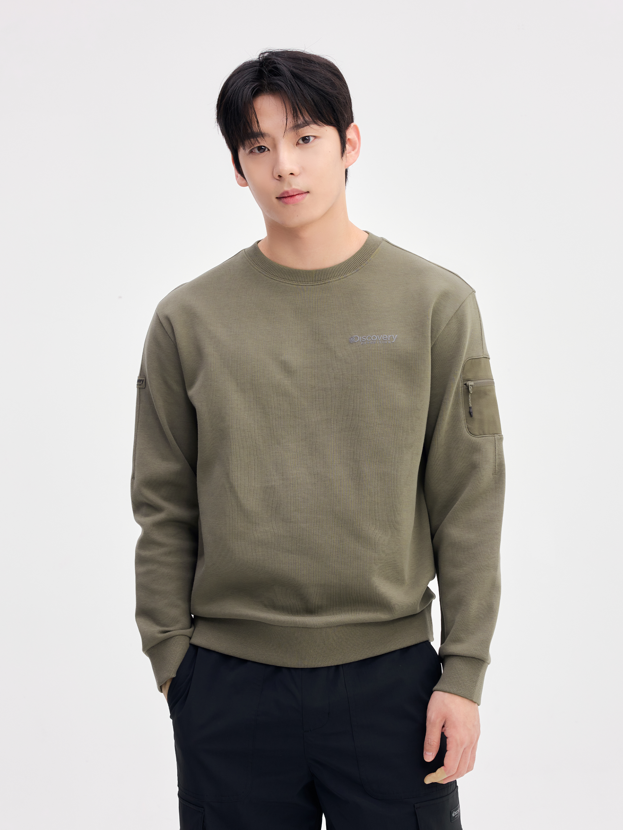 Men's Patch Pocket Sweatshirt