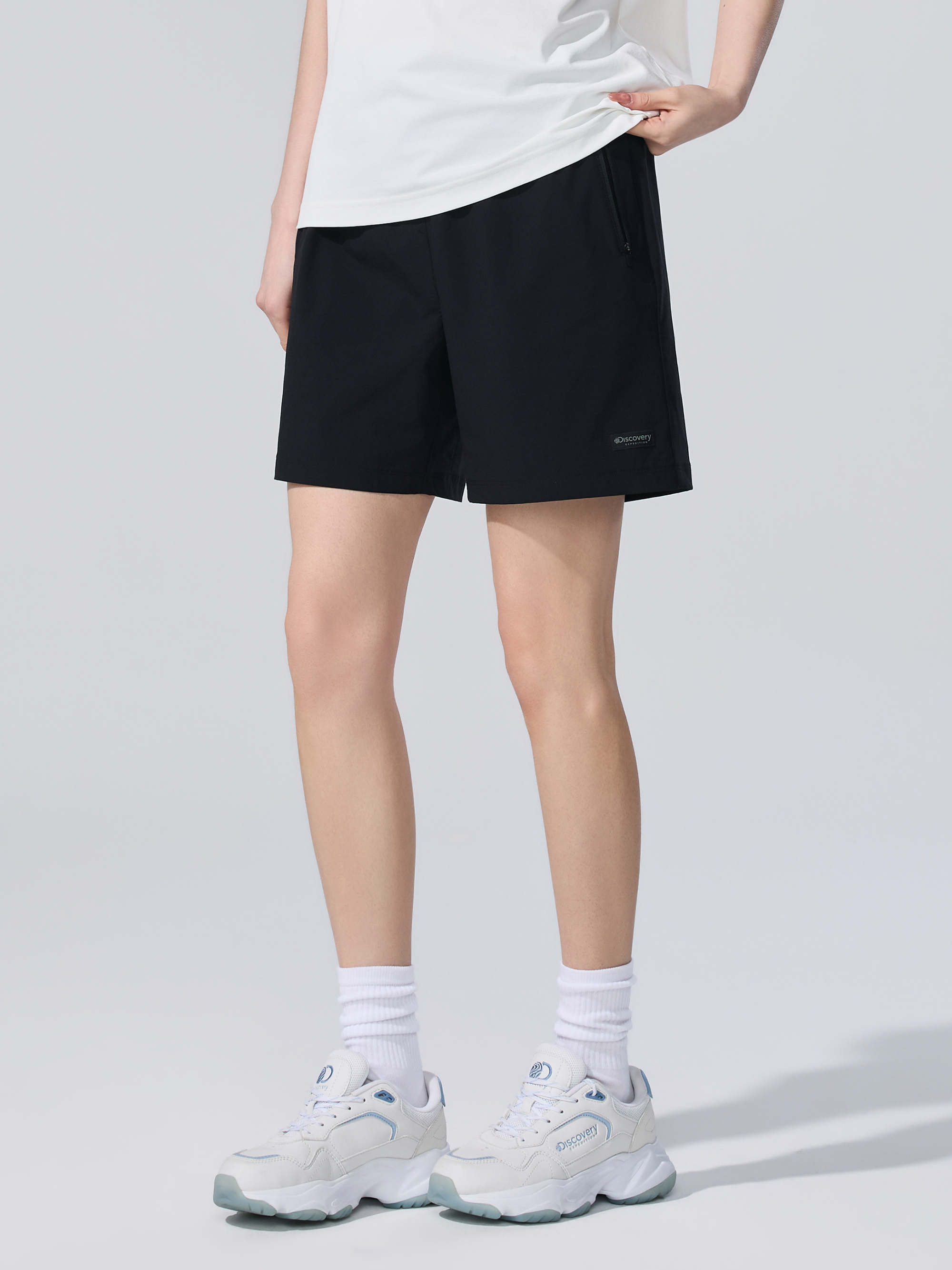 W's Freshvent Essential Stretch Shorts