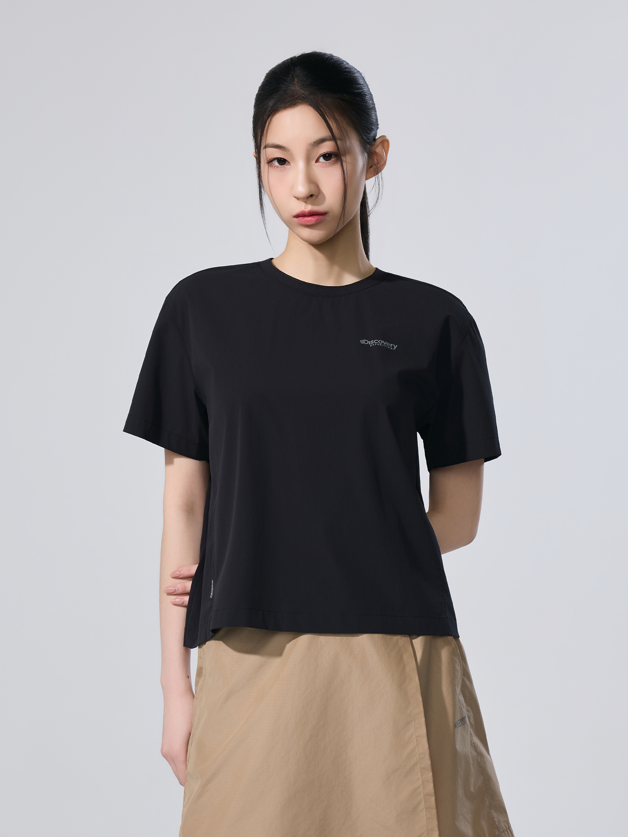 W's Freshvent Airdot Woven Short Sleeve T-shirt