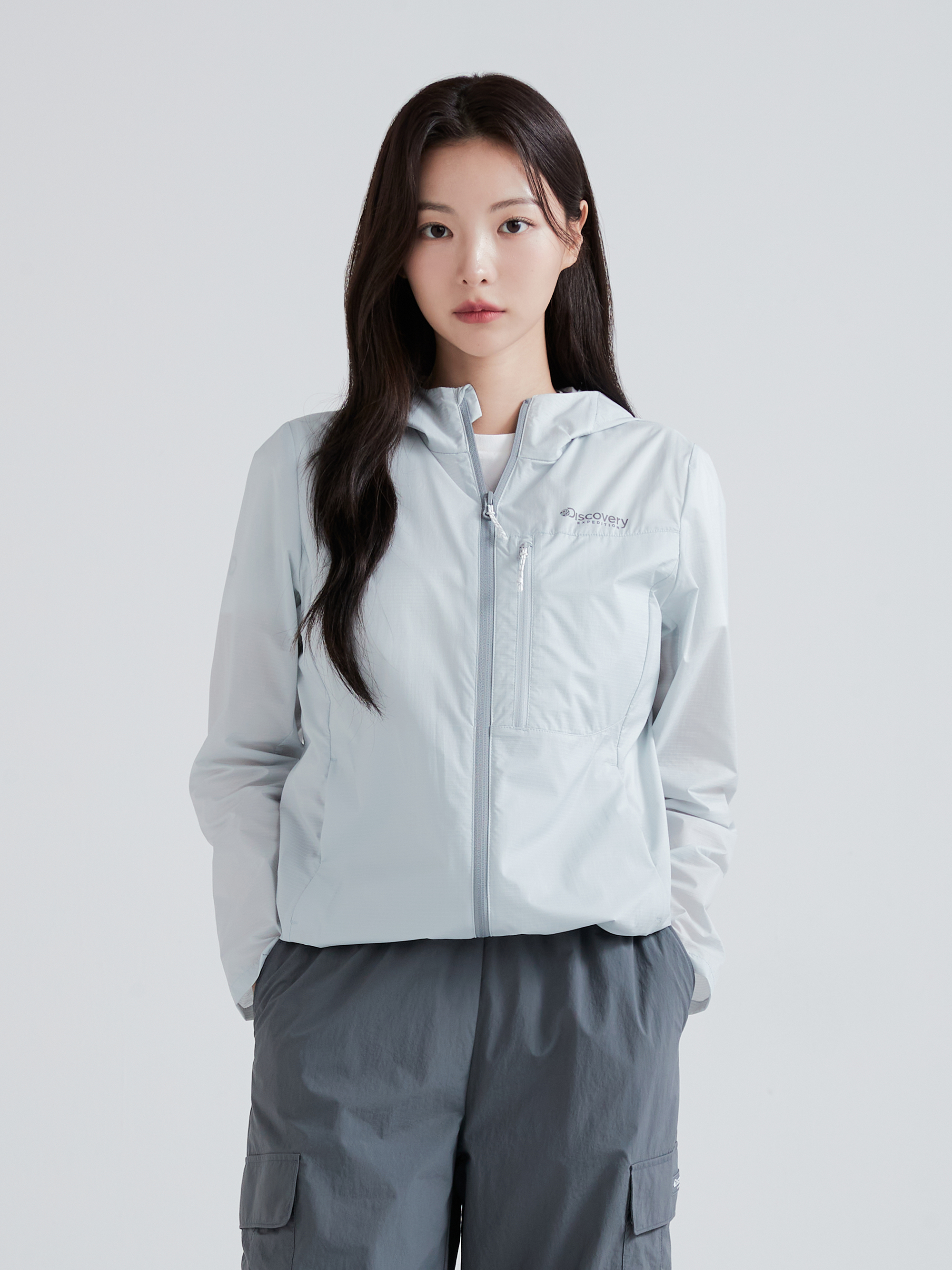 Lightweight Packable Ripstop Windbreaker