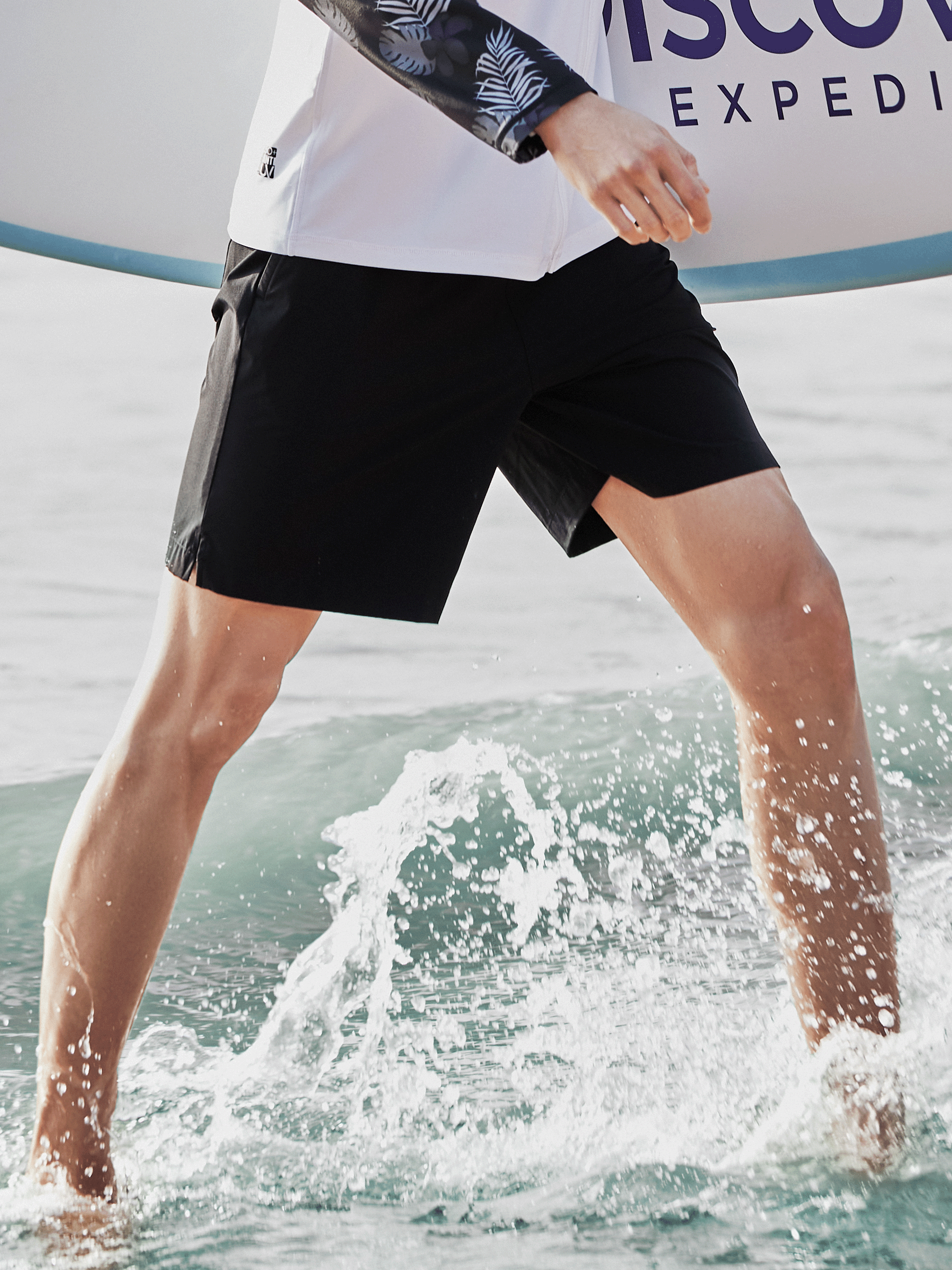 Freshvent Men's Exposed Band Type Board Shorts