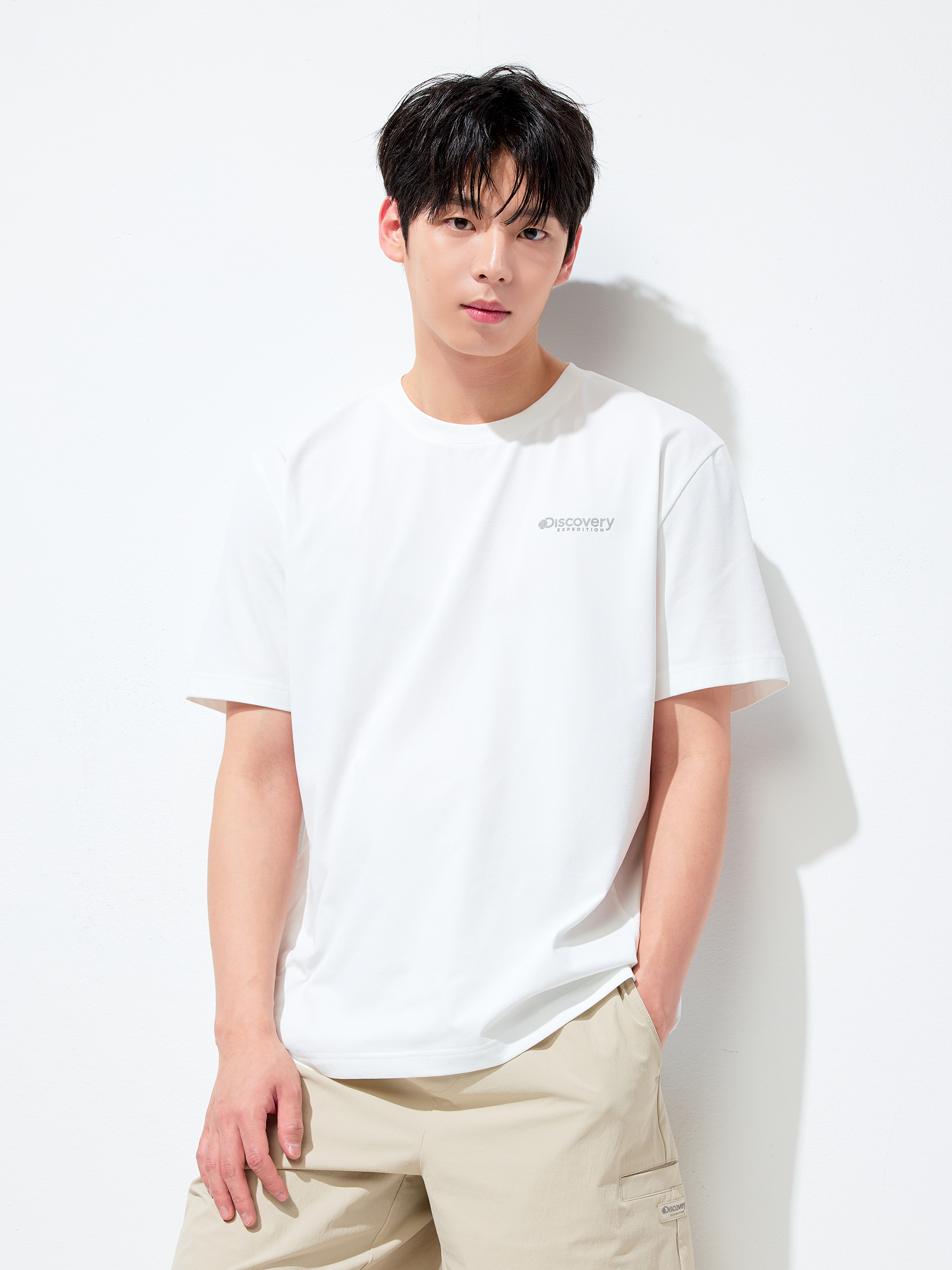 Men's Everdeen Small Logo Shorts Sleeve T-shirt