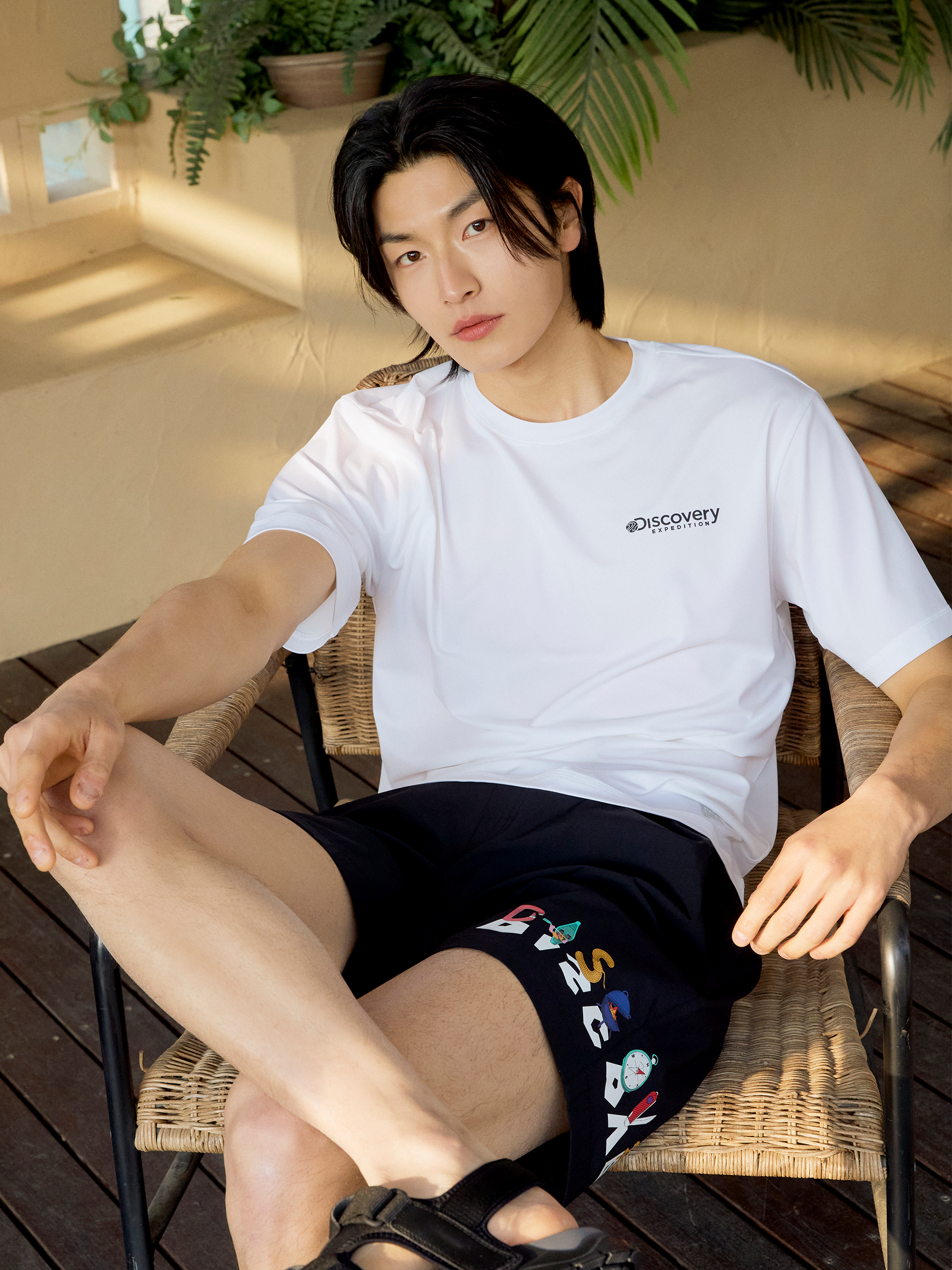 Manecrew Back Return Shorts Sleeve T-shirt