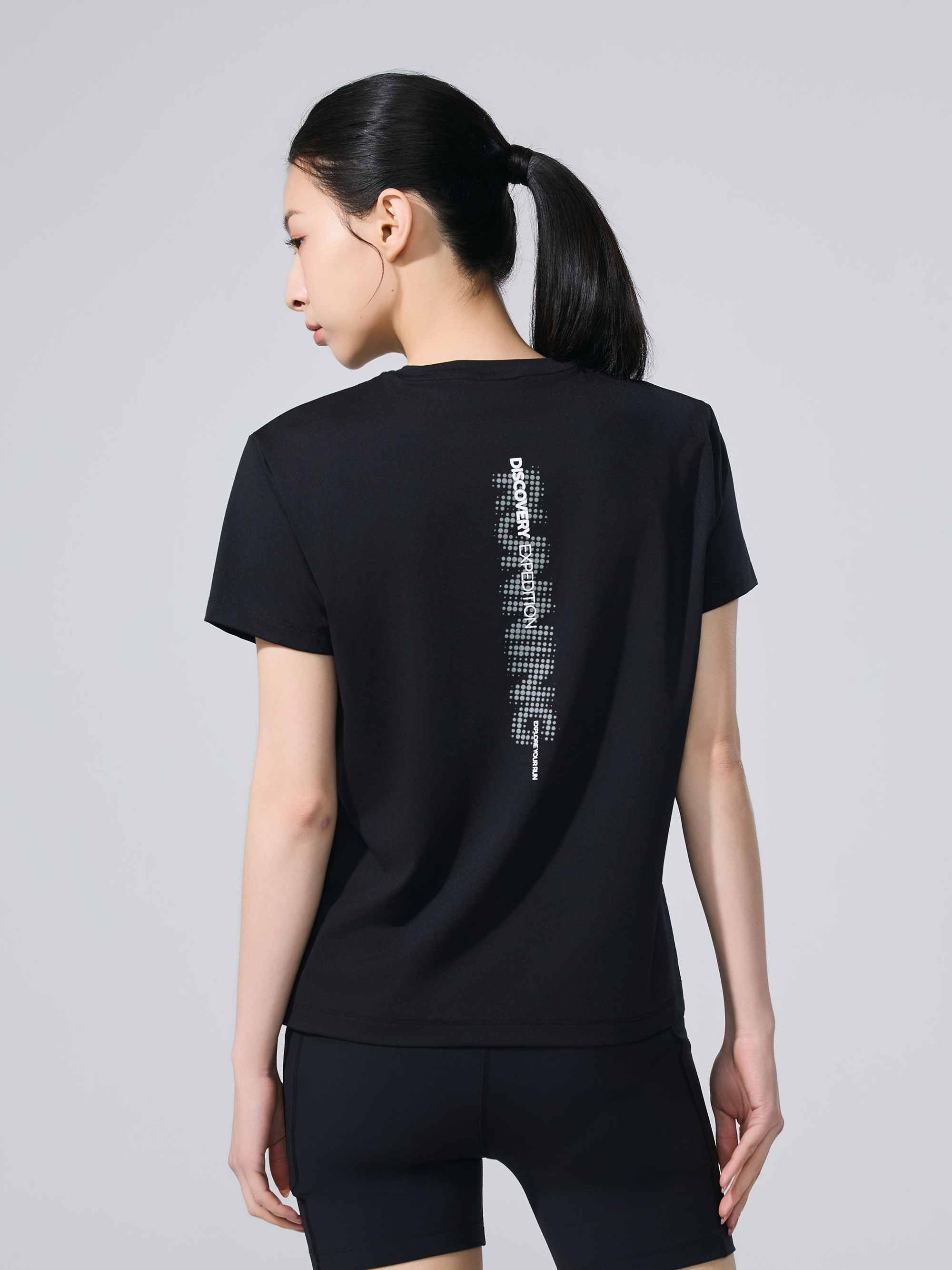 W's Logo Point Running Short-Sleeve T-shirt