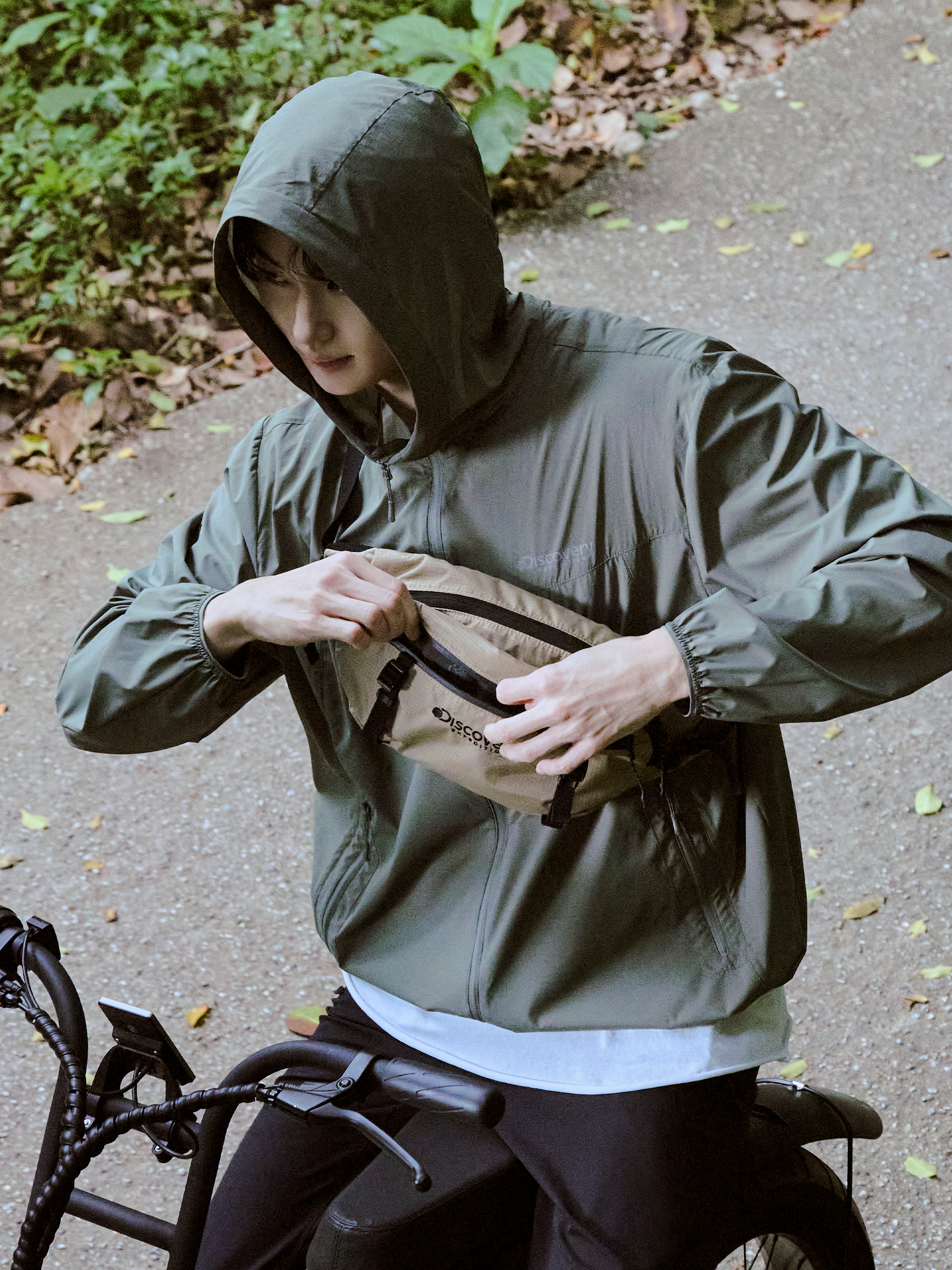 Crust Extension Waist Bag