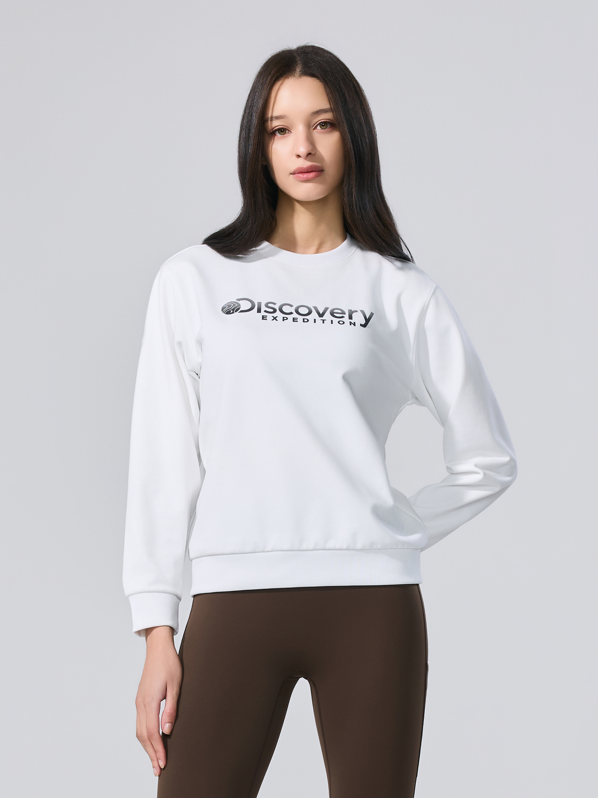 LOGAN Big Logo Sweatshirt