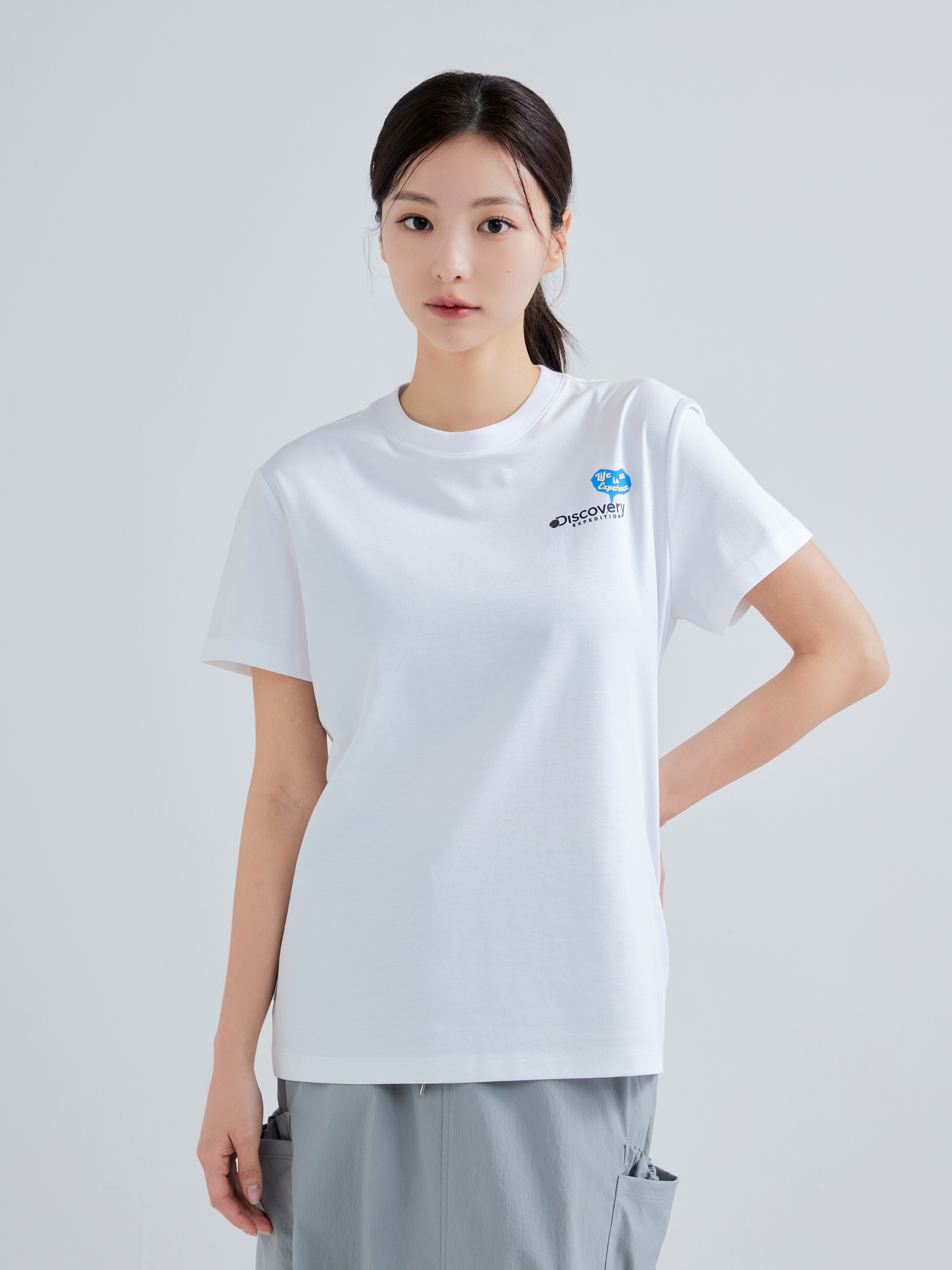 Small Graphic Shorts Sleeve T-shirt