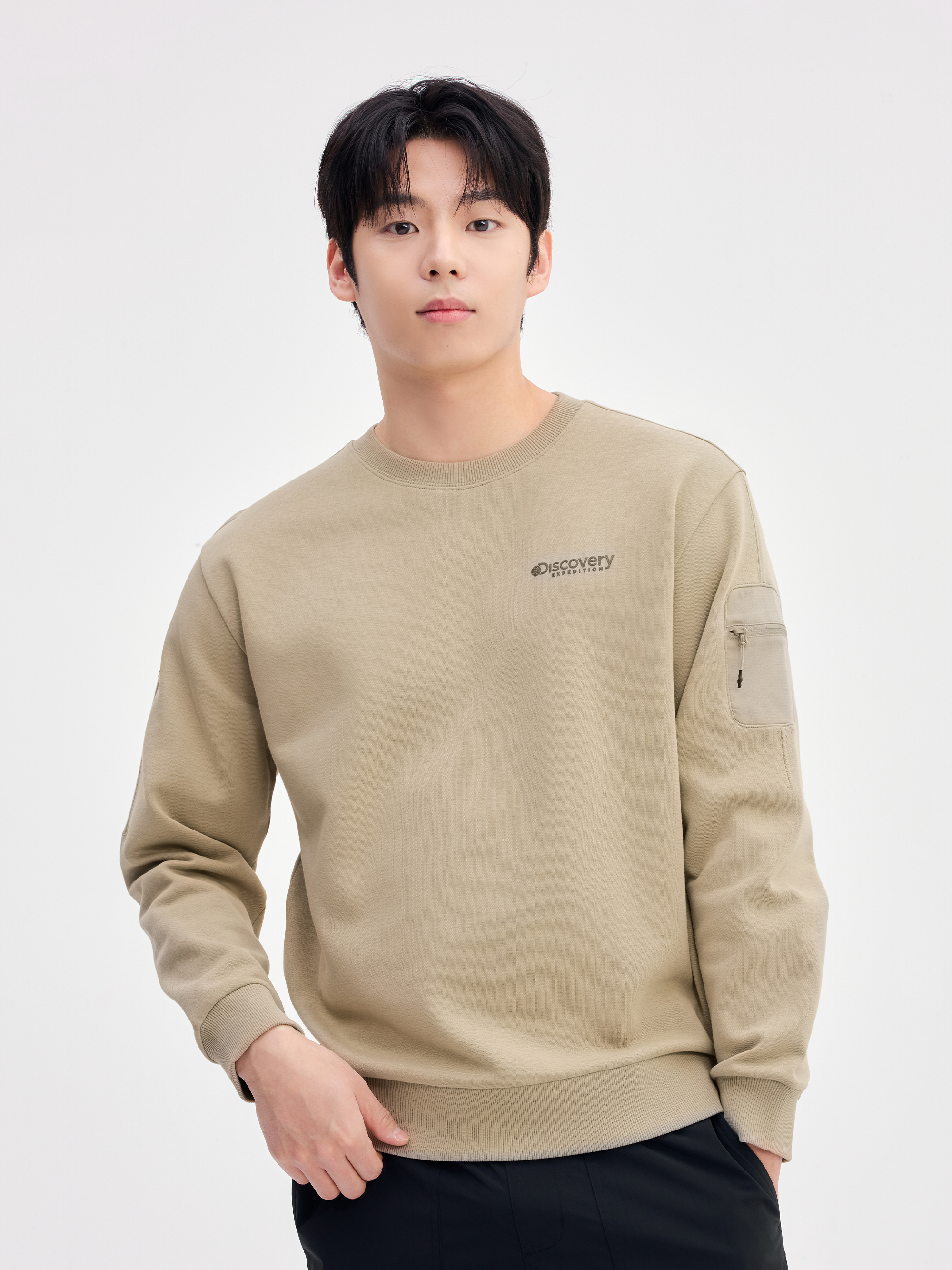 Men's Patch Pocket Sweatshirt