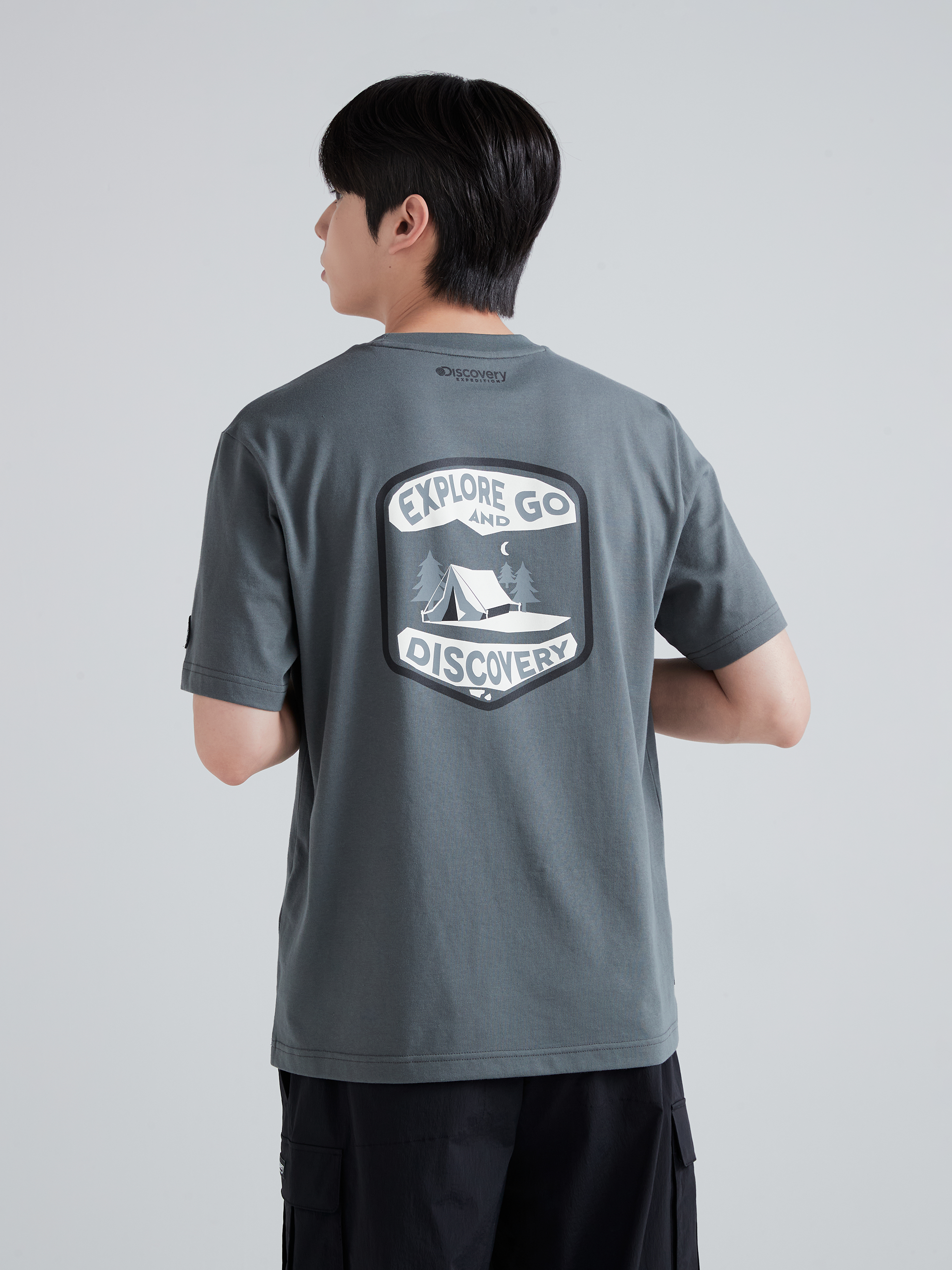 Manecrew Outdoor Forest Graphic T-shirt