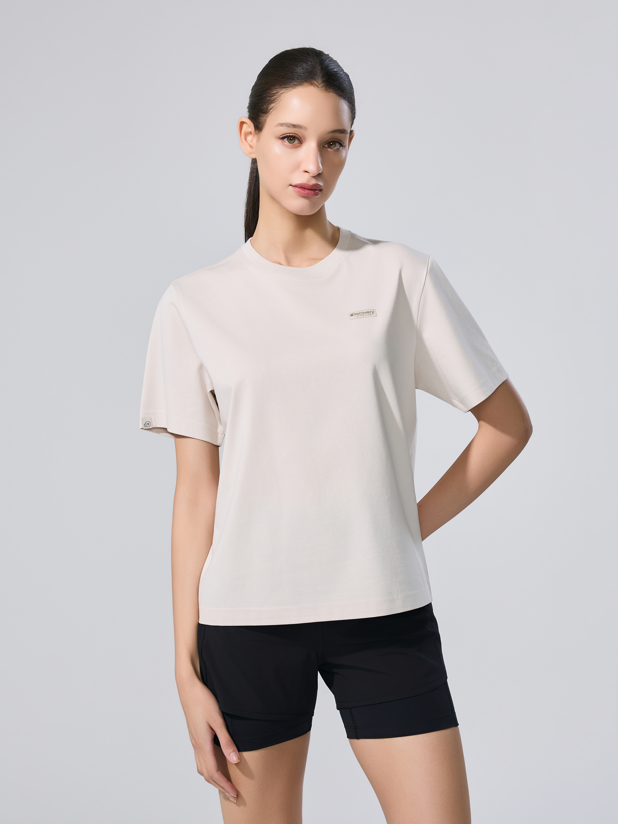 Uni Freshvent Semi-Oversized Small Logo Short Sleeve T-shirt