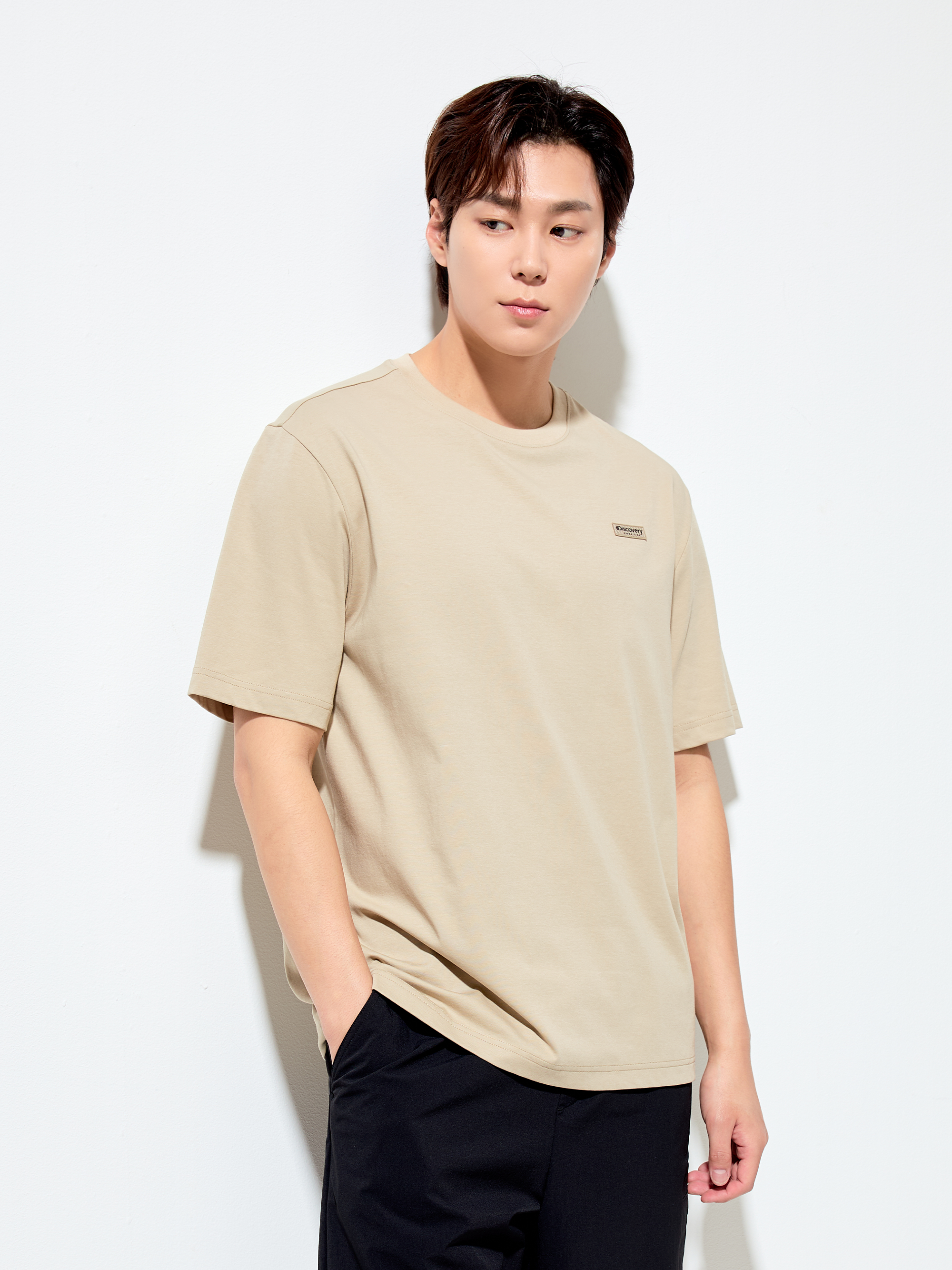 Freshvent Small Logo Semi Over Fit Short Sleeve T-Shirt