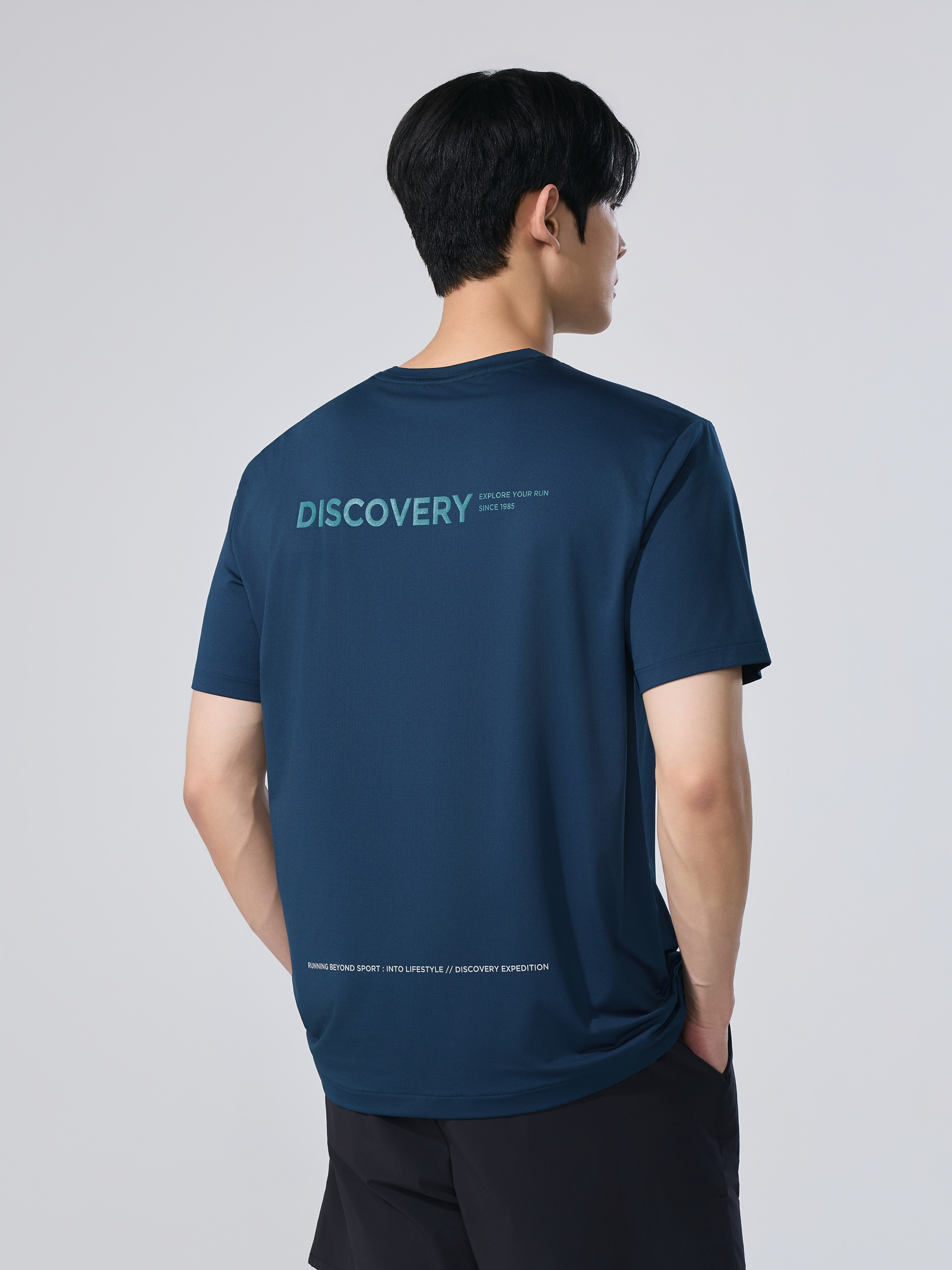 M¡¯s Logo Point Running Short-Sleeve T-shirt