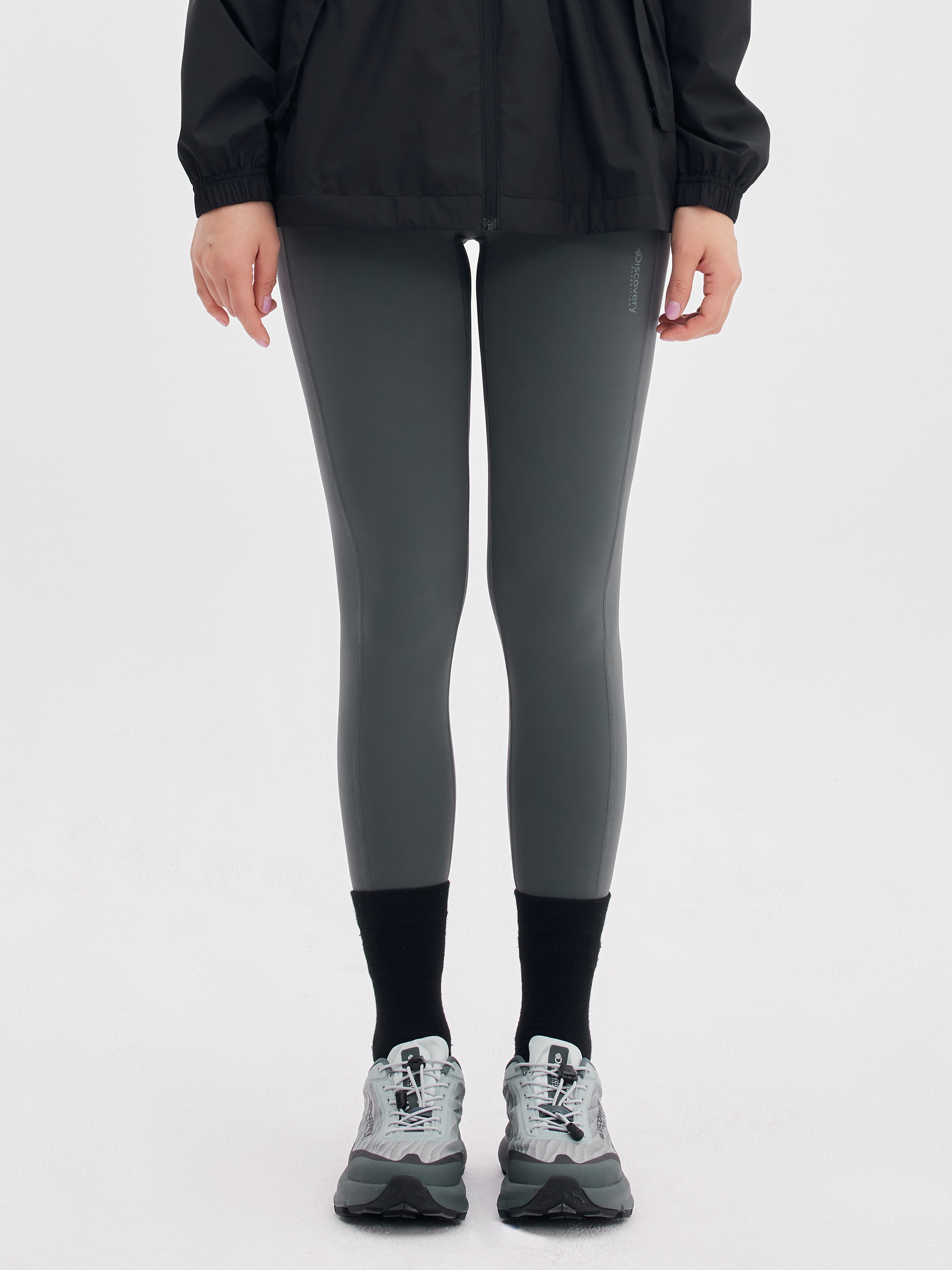 Women's Essential Small Logo Leggings