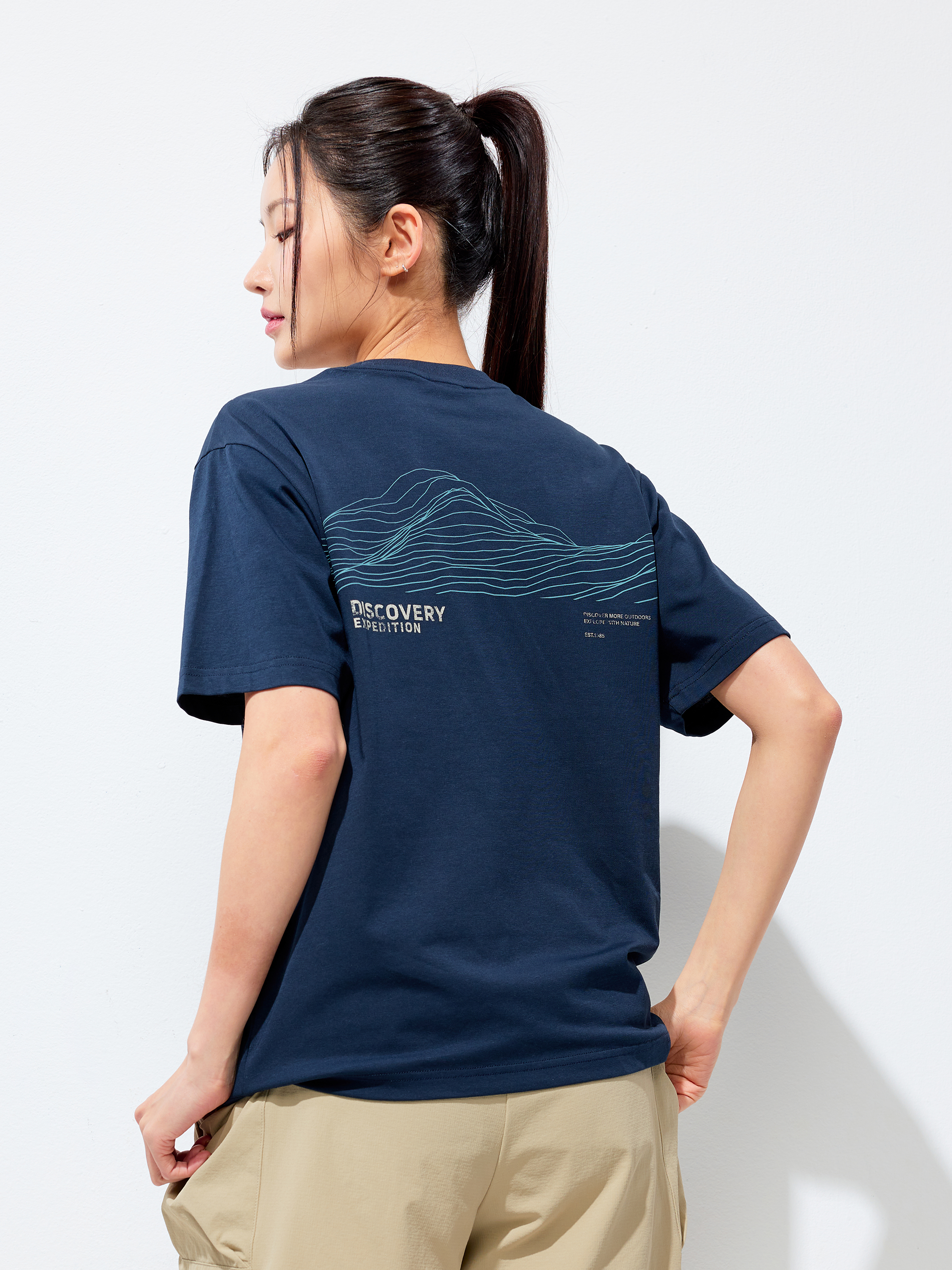Freshvent Line Graphic Short Sleeve T-shirt